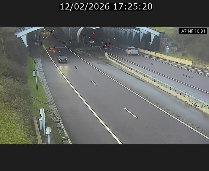 <h2>Caméra trafic Luxembourg - A7, Tunnel Gousselerbierg, entrée sud, direction Mersch</h2>