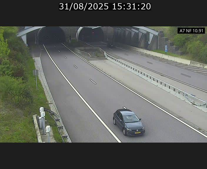 <h2>Caméra trafic Luxembourg - A7, Tunnel Gousselerbierg, entrée sud, direction Mersch</h2>