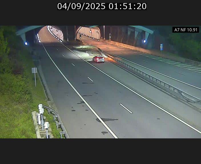 <h2>Caméra trafic Luxembourg - A7, Tunnel Gousselerbierg, entrée sud, direction Mersch</h2>