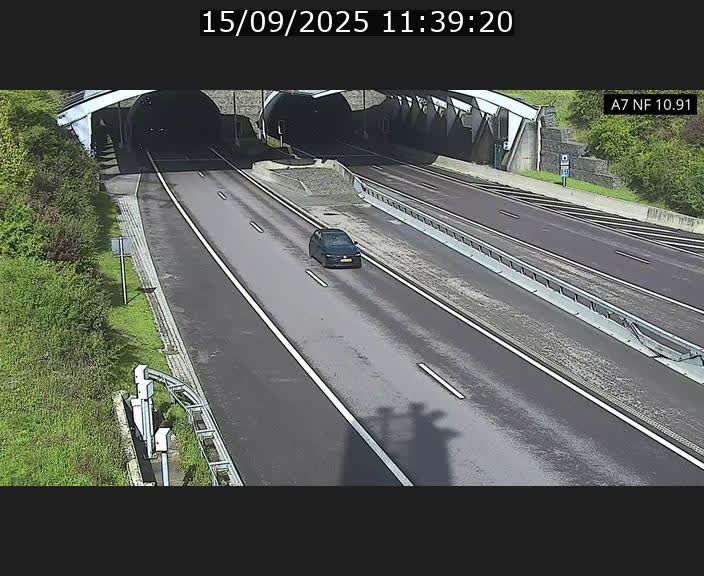 <h2>Caméra trafic Luxembourg - A7, Tunnel Gousselerbierg, entrée sud, direction Mersch</h2>