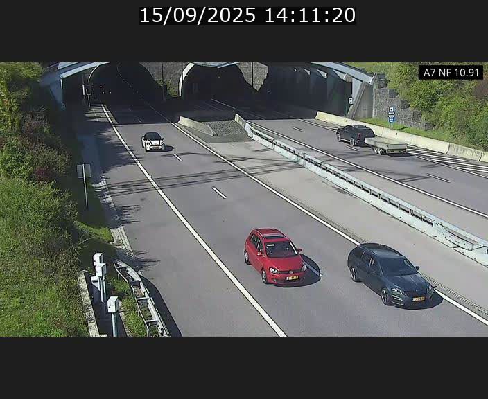 <h2>Caméra trafic Luxembourg - A7, Tunnel Gousselerbierg, entrée sud, direction Mersch</h2>