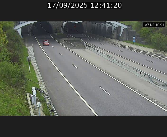 <h2>Caméra trafic Luxembourg - A7, Tunnel Gousselerbierg, entrée sud, direction Mersch</h2>