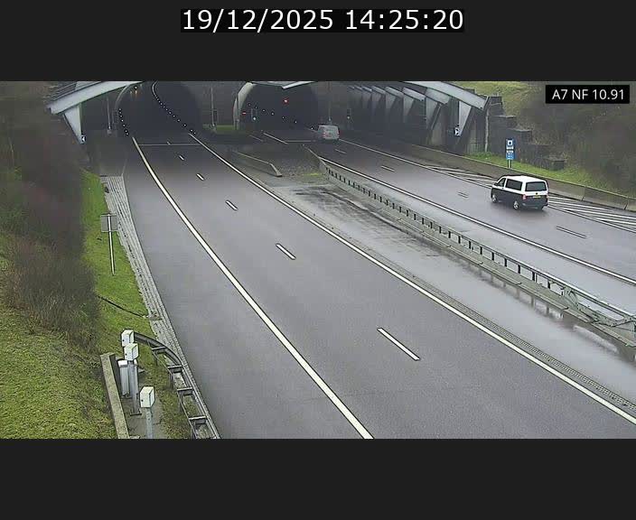 <h2>Caméra trafic Luxembourg - A7, Tunnel Gousselerbierg, entrée sud, direction Mersch</h2>