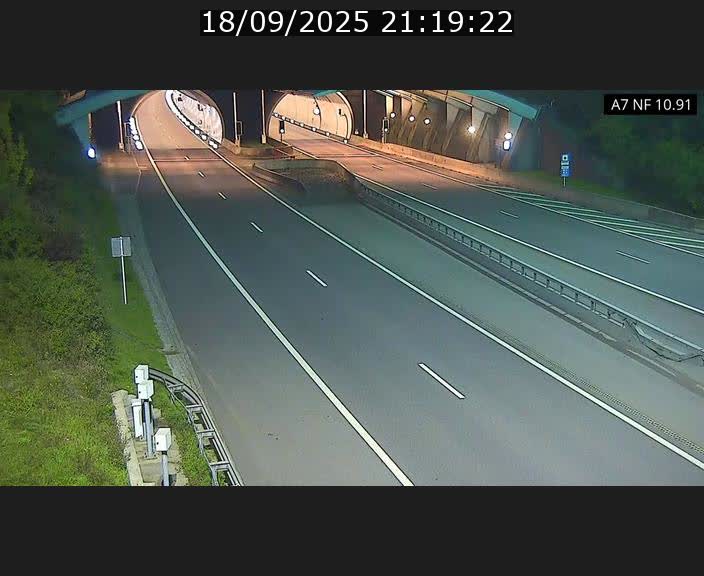 <h2>Caméra trafic Luxembourg - A7, Tunnel Gousselerbierg, entrée sud, direction Mersch</h2>