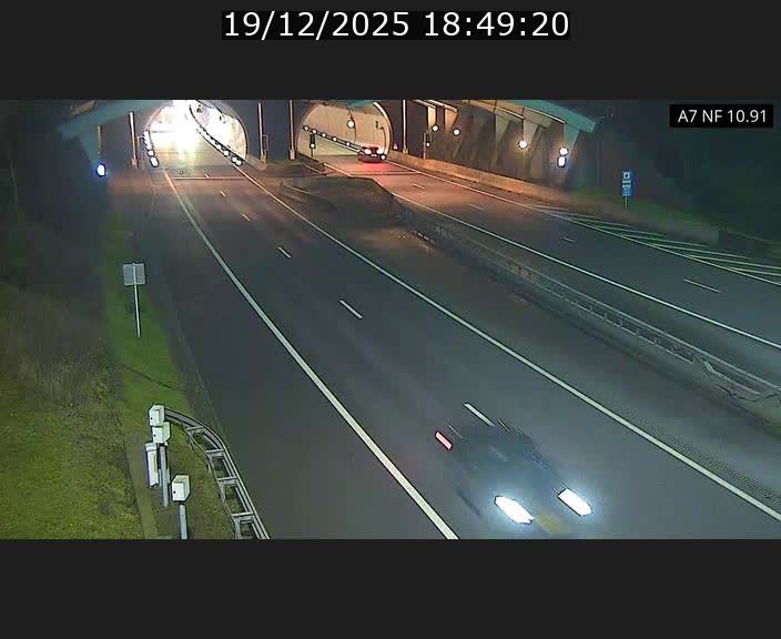 <h2>Caméra trafic Luxembourg - A7, Tunnel Gousselerbierg, entrée sud, direction Mersch</h2>