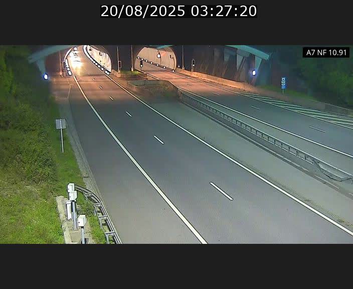 <h2>Caméra trafic Luxembourg - A7, Tunnel Gousselerbierg, entrée sud, direction Mersch</h2>