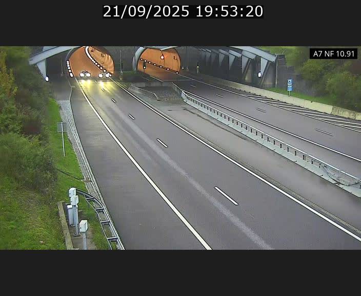 <h2>Caméra trafic Luxembourg - A7, Tunnel Gousselerbierg, entrée sud, direction Mersch</h2>