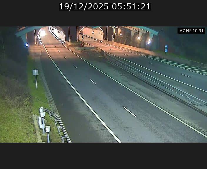 <h2>Caméra trafic Luxembourg - A7, Tunnel Gousselerbierg, entrée sud, direction Mersch</h2>