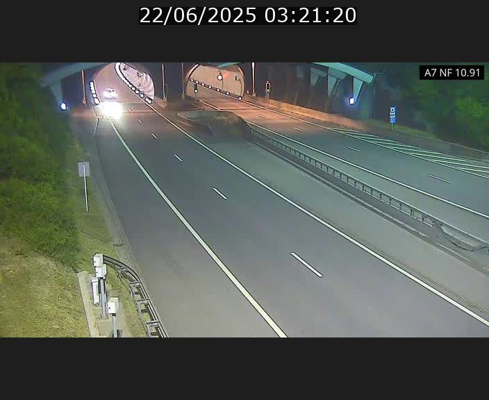 <h2>Caméra trafic Luxembourg - A7, Tunnel Gousselerbierg, entrée sud, direction Mersch</h2>