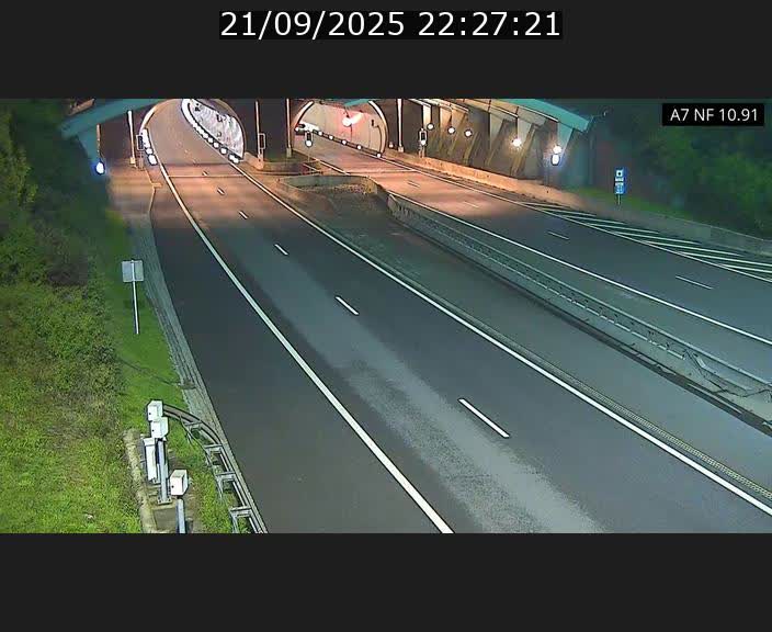 <h2>Caméra trafic Luxembourg - A7, Tunnel Gousselerbierg, entrée sud, direction Mersch</h2>