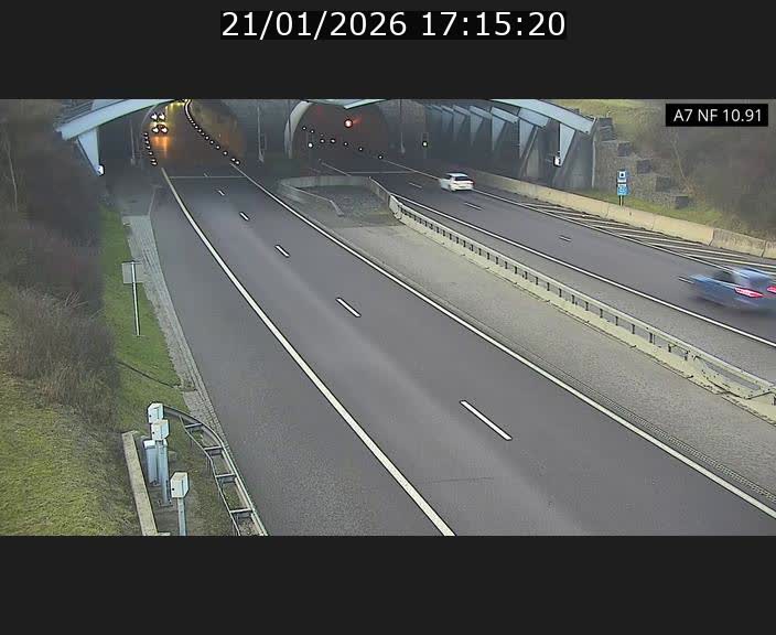 <h2>Caméra trafic Luxembourg - A7, Tunnel Gousselerbierg, entrée sud, direction Mersch</h2>