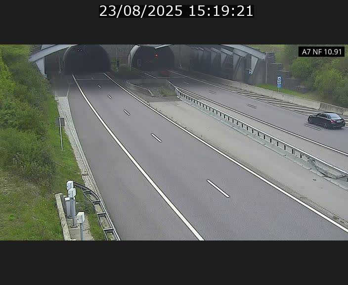 <h2>Caméra trafic Luxembourg - A7, Tunnel Gousselerbierg, entrée sud, direction Mersch</h2>