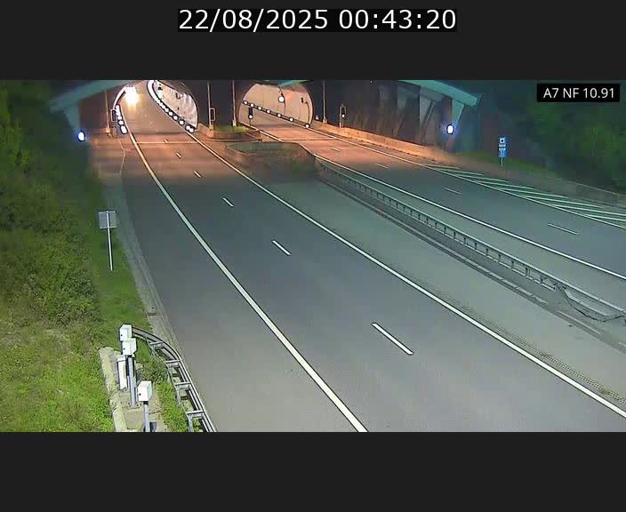 <h2>Caméra trafic Luxembourg - A7, Tunnel Gousselerbierg, entrée sud, direction Mersch</h2>