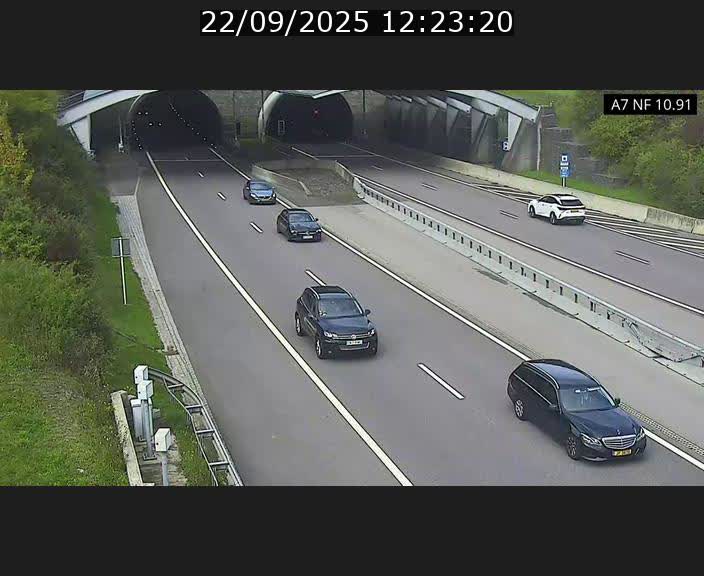 <h2>Caméra trafic Luxembourg - A7, Tunnel Gousselerbierg, entrée sud, direction Mersch</h2>