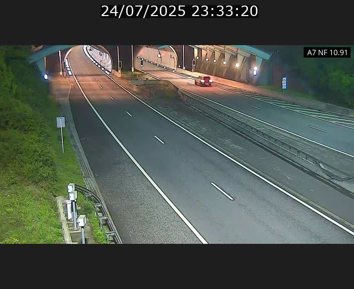 <h2>Caméra trafic Luxembourg - A7, Tunnel Gousselerbierg, entrée sud, direction Mersch</h2>
