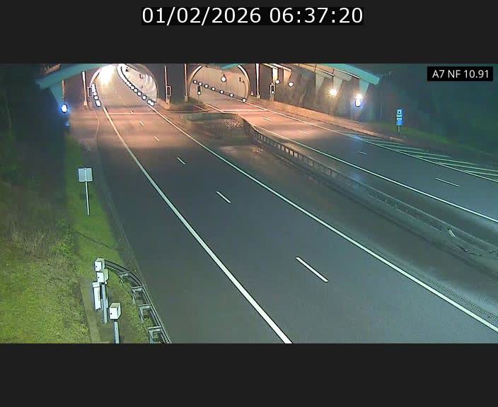<h2>Caméra trafic Luxembourg - A7, Tunnel Gousselerbierg, entrée sud, direction Mersch</h2>