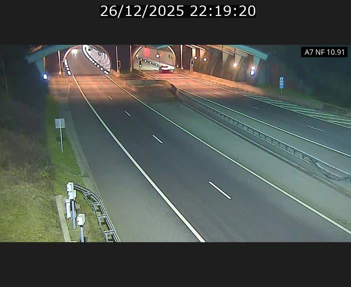<h2>Caméra trafic Luxembourg - A7, Tunnel Gousselerbierg, entrée sud, direction Mersch</h2>