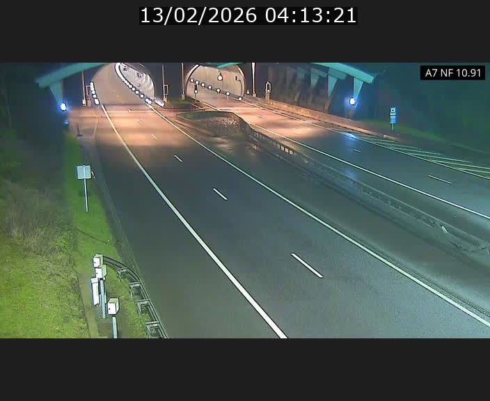 <h2>Caméra trafic Luxembourg - A7, Tunnel Gousselerbierg, entrée sud, direction Mersch</h2>