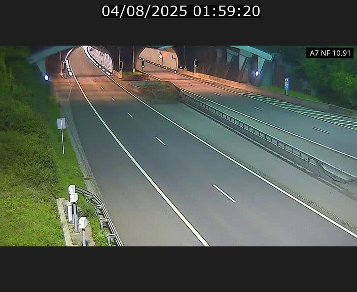 <h2>Caméra trafic Luxembourg - A7, Tunnel Gousselerbierg, entrée sud, direction Mersch</h2>