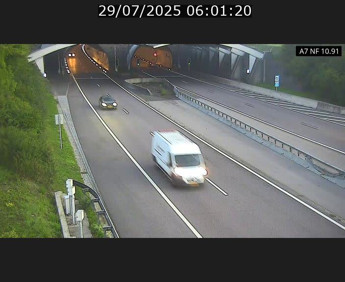 <h2>Caméra trafic Luxembourg - A7, Tunnel Gousselerbierg, entrée sud, direction Mersch</h2>