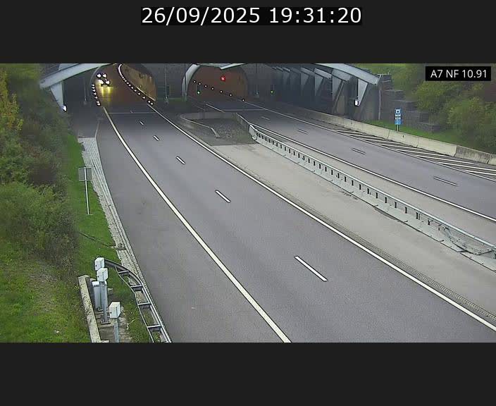 <h2>Caméra trafic Luxembourg - A7, Tunnel Gousselerbierg, entrée sud, direction Mersch</h2>