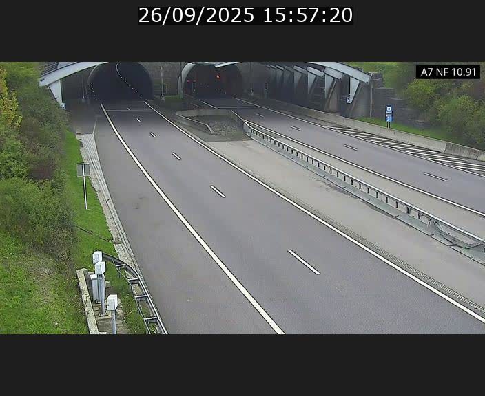 <h2>Caméra trafic Luxembourg - A7, Tunnel Gousselerbierg, entrée sud, direction Mersch</h2>