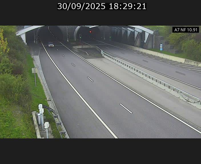 <h2>Caméra trafic Luxembourg - A7, Tunnel Gousselerbierg, entrée sud, direction Mersch</h2>