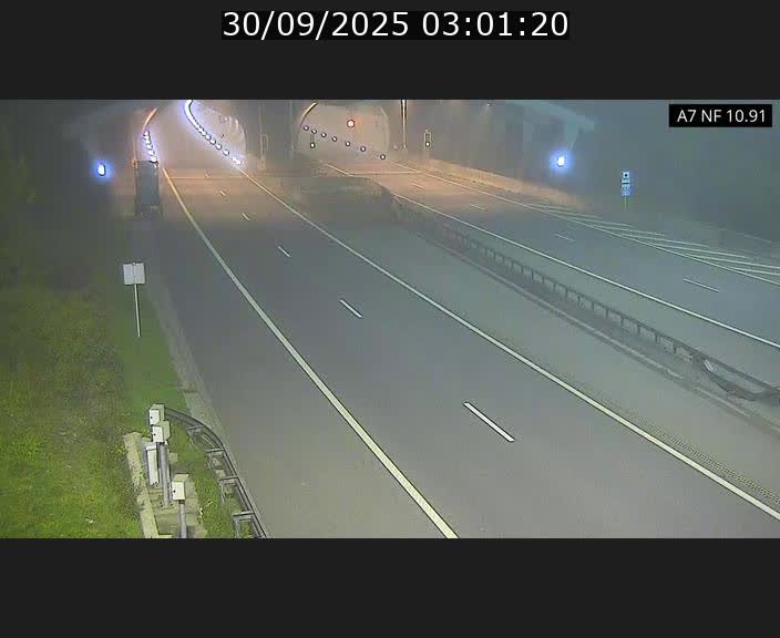 <h2>Caméra trafic Luxembourg - A7, Tunnel Gousselerbierg, entrée sud, direction Mersch</h2>