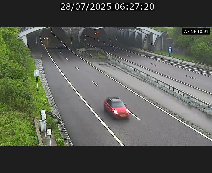 <h2>Caméra trafic Luxembourg - A7, Tunnel Gousselerbierg, entrée sud, direction Mersch</h2>