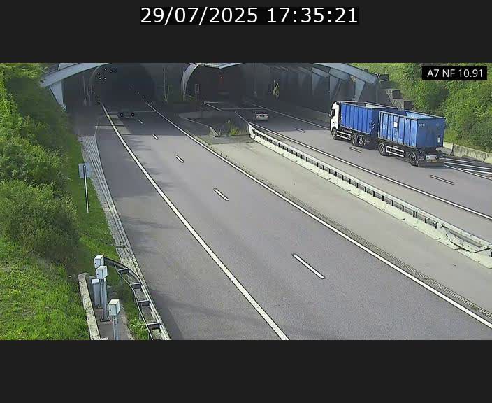 <h2>Caméra trafic Luxembourg - A7, Tunnel Gousselerbierg, entrée sud, direction Mersch</h2>