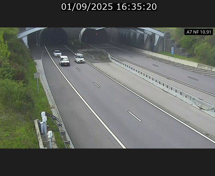 <h2>Caméra trafic Luxembourg - A7, Tunnel Gousselerbierg, entrée sud, direction Mersch</h2>