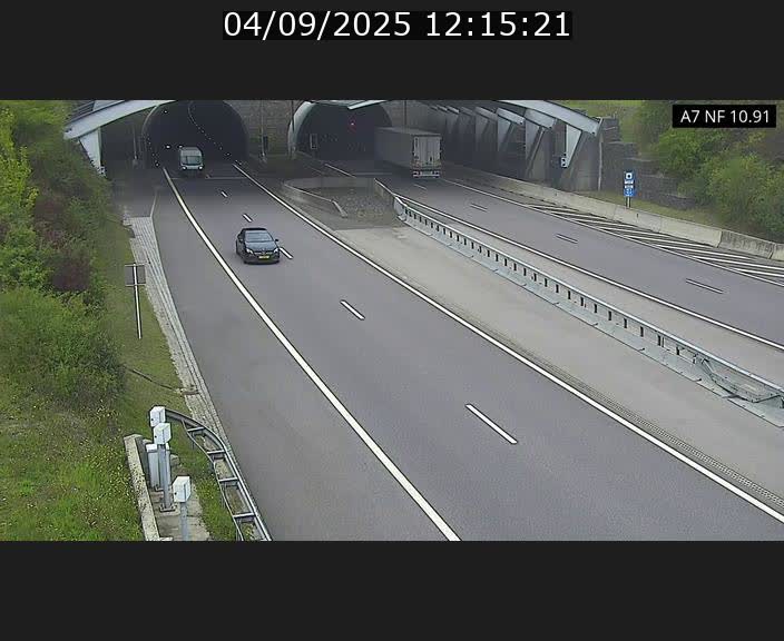 <h2>Caméra trafic Luxembourg - A7, Tunnel Gousselerbierg, entrée sud, direction Mersch</h2>