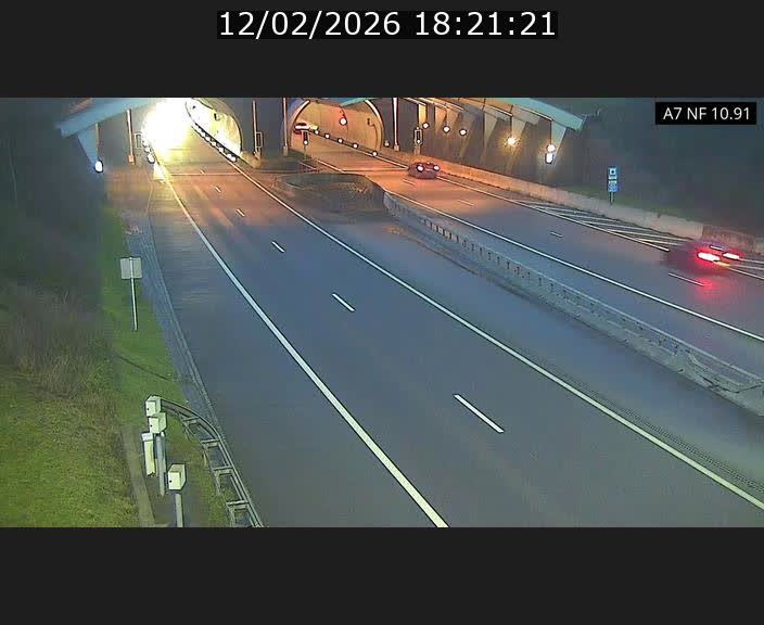 <h2>Caméra trafic Luxembourg - A7, Tunnel Gousselerbierg, entrée sud, direction Mersch</h2>