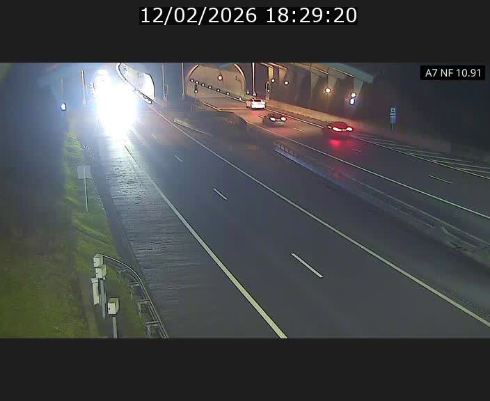 <h2>Caméra trafic Luxembourg - A7, Tunnel Gousselerbierg, entrée sud, direction Mersch</h2>
