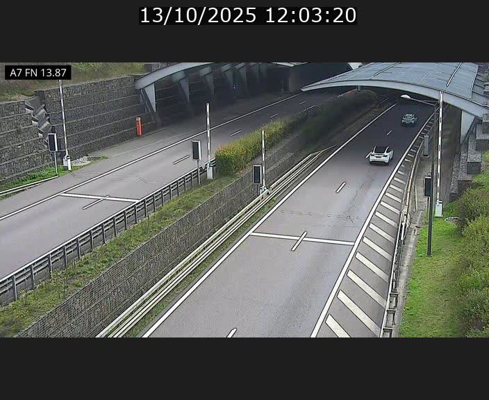 <h2>Caméra trafic Luxembourg - A7, Tunnel Gousselerbierg, entrée nord, direction Lorentzweiler</h2>
