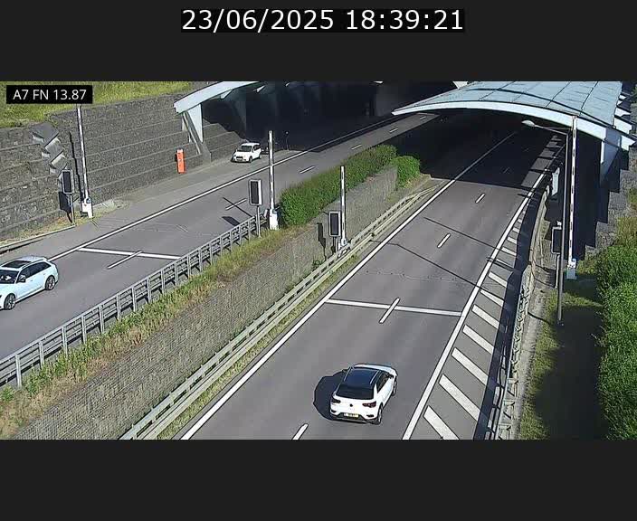 <h2>Caméra trafic Luxembourg - A7, Tunnel Gousselerbierg, entrée nord, direction Lorentzweiler</h2>