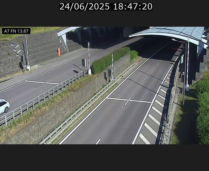 <h2>Caméra trafic Luxembourg - A7, Tunnel Gousselerbierg, entrée nord, direction Lorentzweiler</h2>
