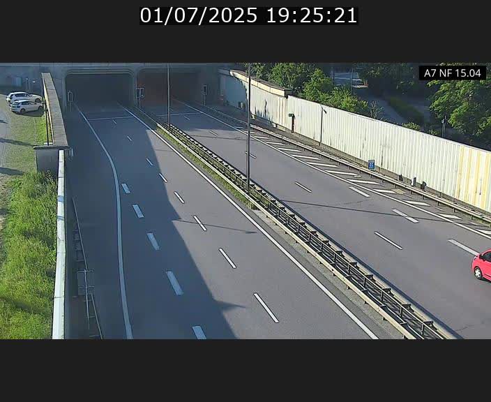 <h2>Caméra trafic Luxembourg - A7, Tunnel Mersch, entrée sud, direction Ettelbruck</h2>