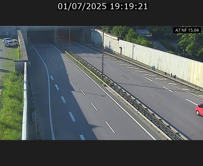 <h2>Caméra trafic Luxembourg - A7, Tunnel Mersch, entrée sud, direction Ettelbruck</h2>