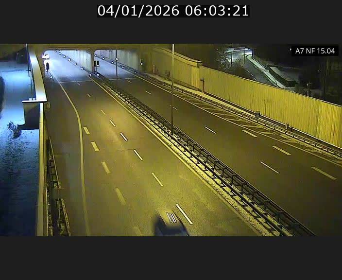 <h2>Caméra trafic Luxembourg - A7, Tunnel Mersch, entrée sud, direction Ettelbruck</h2>