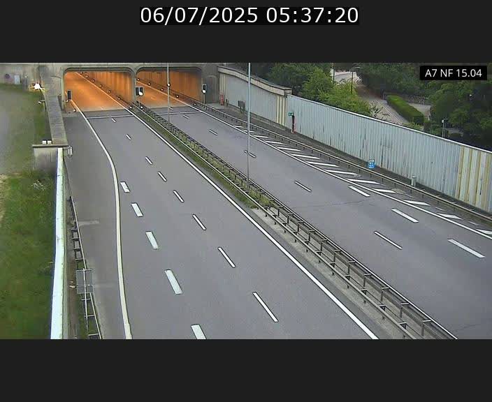 <h2>Caméra trafic Luxembourg - A7, Tunnel Mersch, entrée sud, direction Ettelbruck</h2>