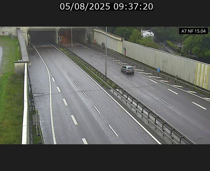<h2>Caméra trafic Luxembourg - A7, Tunnel Mersch, entrée sud, direction Ettelbruck</h2>