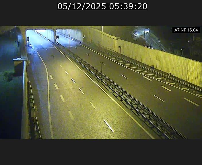 <h2>Caméra trafic Luxembourg - A7, Tunnel Mersch, entrée sud, direction Ettelbruck</h2>