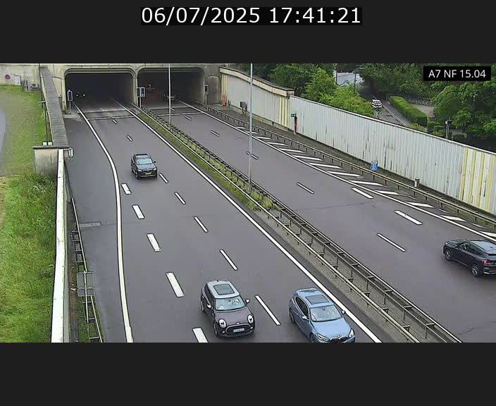 <h2>Caméra trafic Luxembourg - A7, Tunnel Mersch, entrée sud, direction Ettelbruck</h2>