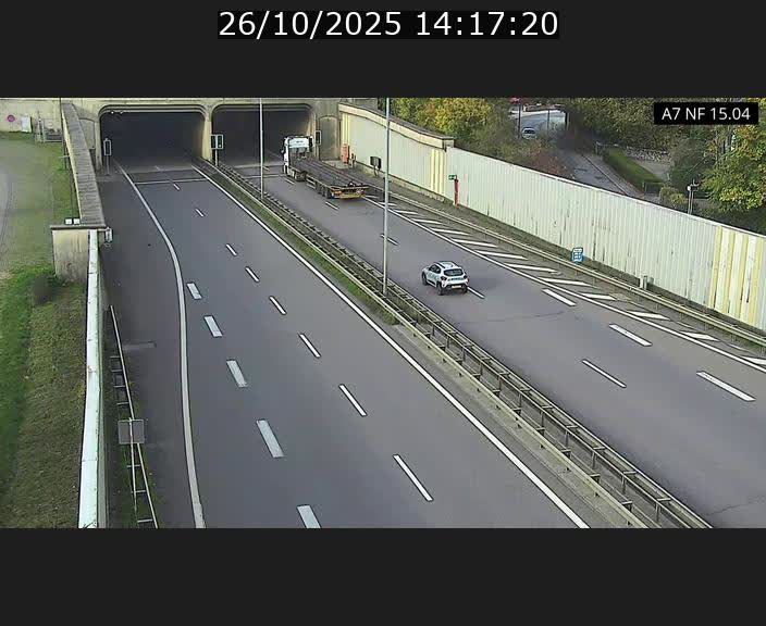 <h2>Caméra trafic Luxembourg - A7, Tunnel Mersch, entrée sud, direction Ettelbruck</h2>
