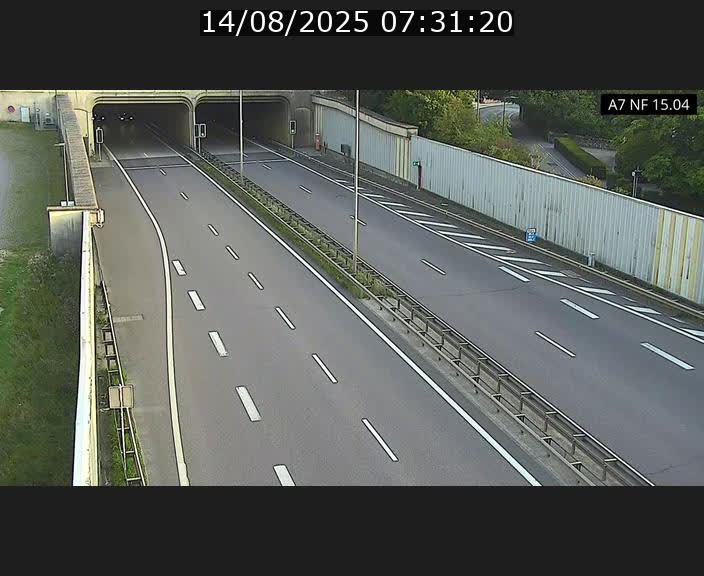 <h2>Caméra trafic Luxembourg - A7, Tunnel Mersch, entrée sud, direction Ettelbruck</h2>