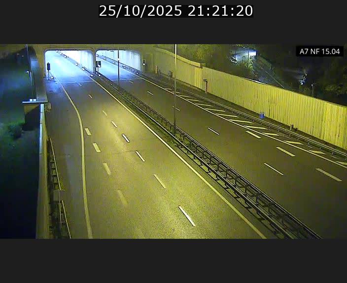 <h2>Caméra trafic Luxembourg - A7, Tunnel Mersch, entrée sud, direction Ettelbruck</h2>