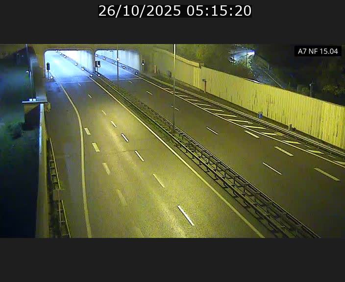 <h2>Caméra trafic Luxembourg - A7, Tunnel Mersch, entrée sud, direction Ettelbruck</h2>