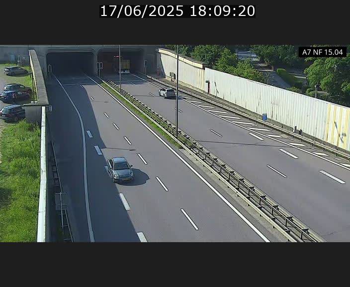<h2>Caméra trafic Luxembourg - A7, Tunnel Mersch, entrée sud, direction Ettelbruck</h2>