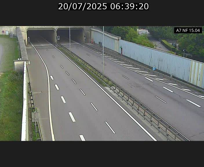 <h2>Caméra trafic Luxembourg - A7, Tunnel Mersch, entrée sud, direction Ettelbruck</h2>